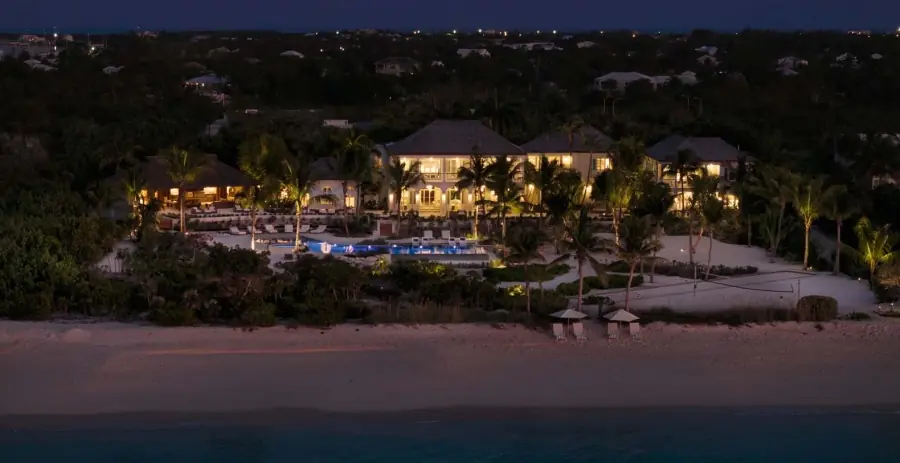 Sea Breeze Estate gallery image 2